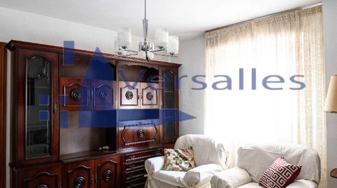 Foto 2 de Piso en venta en Avenida de Antonio Machado, Santa Marta de Tormes, Salamanca