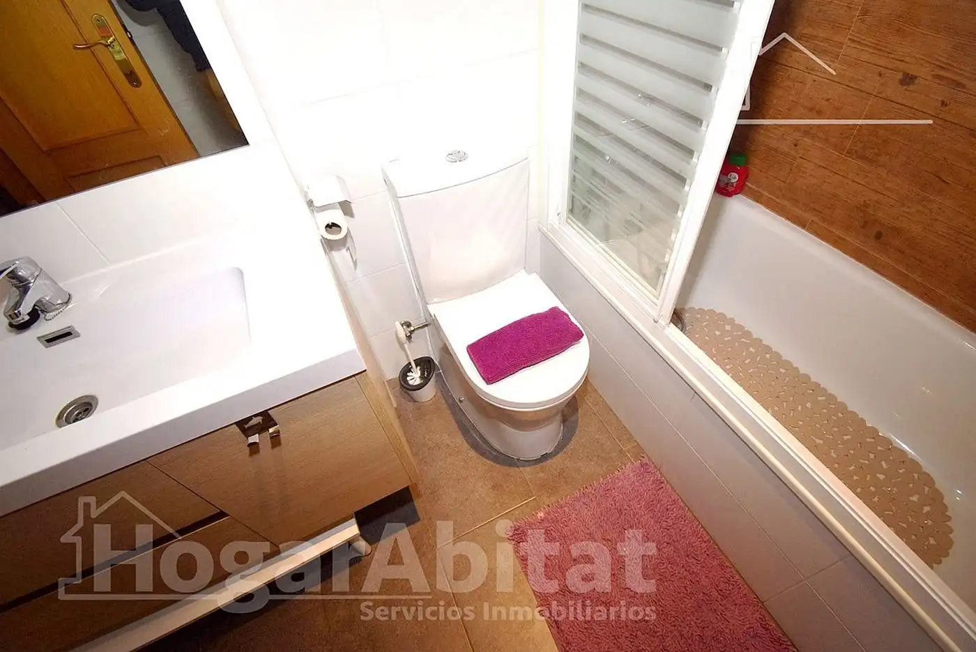 Bathroom of Flat for sale in Onda  with Air Conditioner, Terrace and Storage room