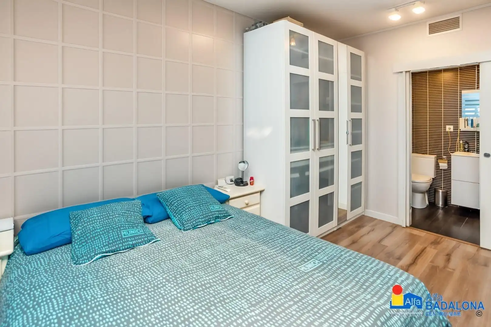 Habitación de Piso en venta en Badalona con Aire acondicionado, Calefacción y Jardín privado