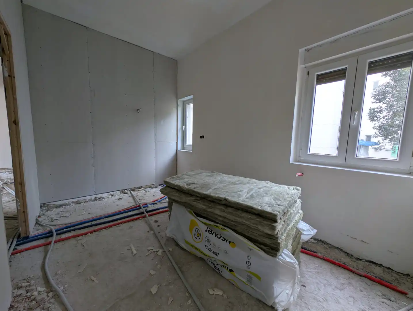 Bedroom of Flat for sale in Castro-Urdiales