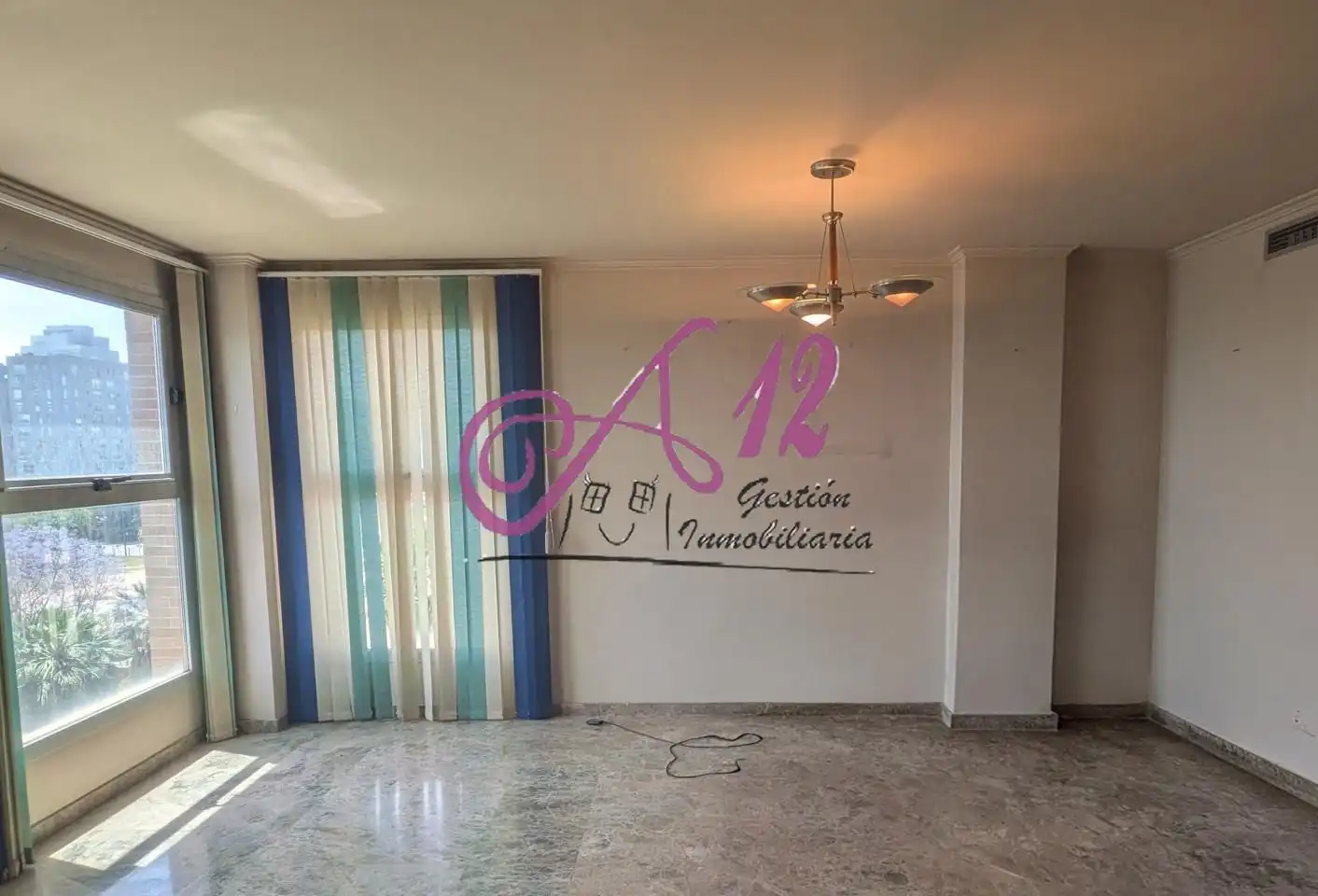 Dining room of Flat for sale in Valencia  with Air Conditioner, Terrace and Community pool