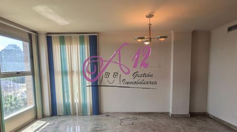 Foto 3 de Piso en venta en D'antonio Sacramento, Ciutat de les Ciències i de les Arts - Justicia, Valencia Capital