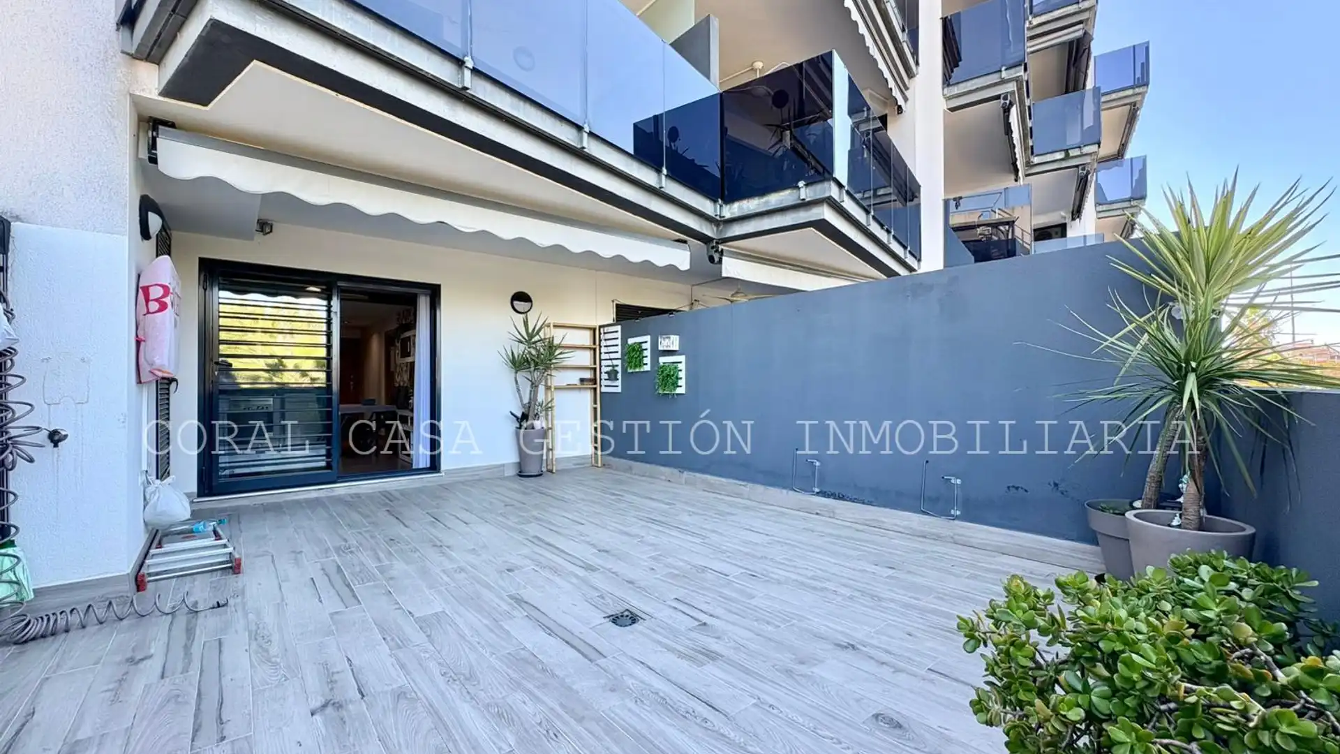 Terrace of Planta baja for sale in Almenara  with Air Conditioner, Terrace and Storage room