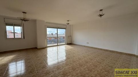 Foto 2 de Piso en venta en Poble Nou - Olivar Gran, Figueres