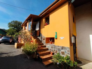 Maison rustique avec jardin à vendre à Pravia