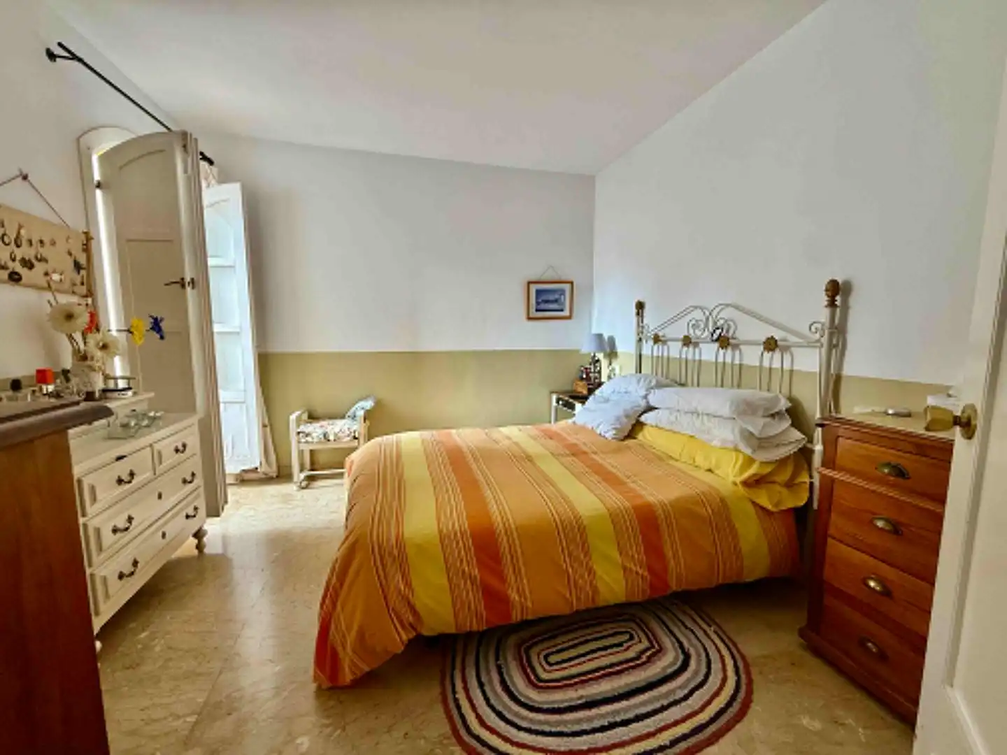 Bedroom of Detached homes for sale in Marbella  with Terrace, Swimming Pool and Community pool