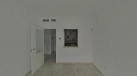 Foto 2 de Piso en venta en Av de la Aeronáutica, Urbadiez - Entrepuentes,  Sevilla Capital