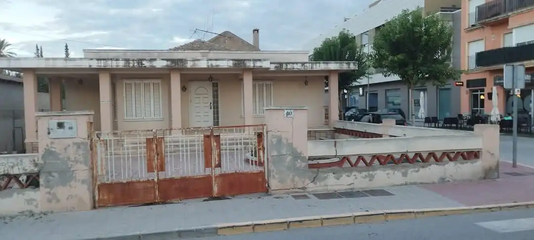 Villa con giardino in vendita a Calle Santa Águeda 40, imagen 3