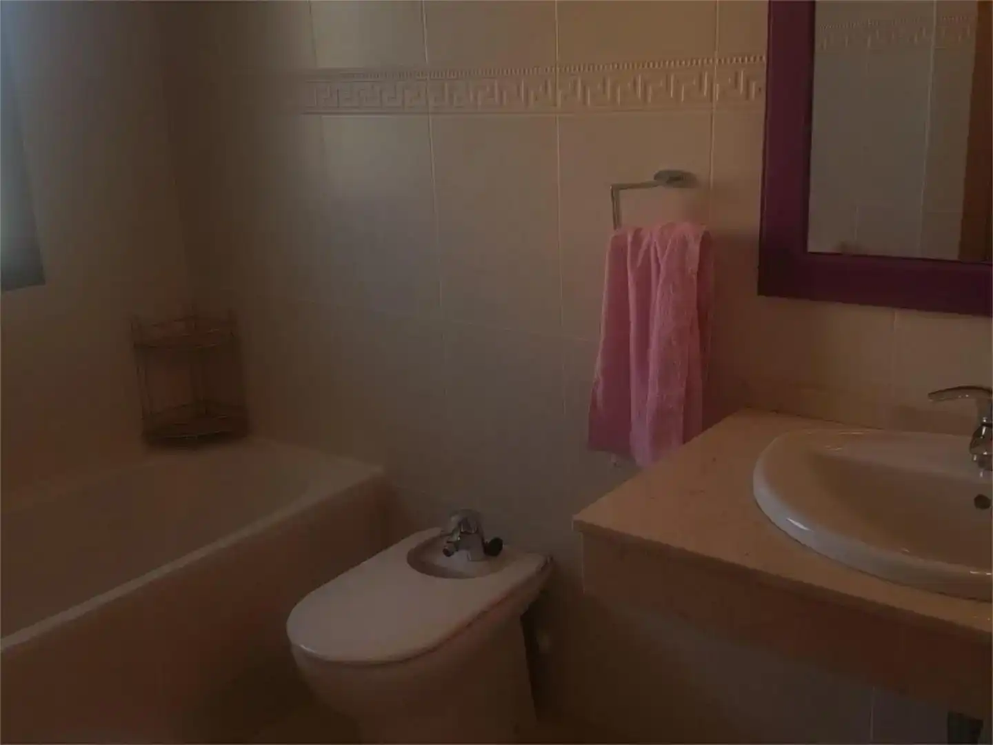 Bathroom of Flat for rent in Benidorm  with Air Conditioner and Swimming Pool