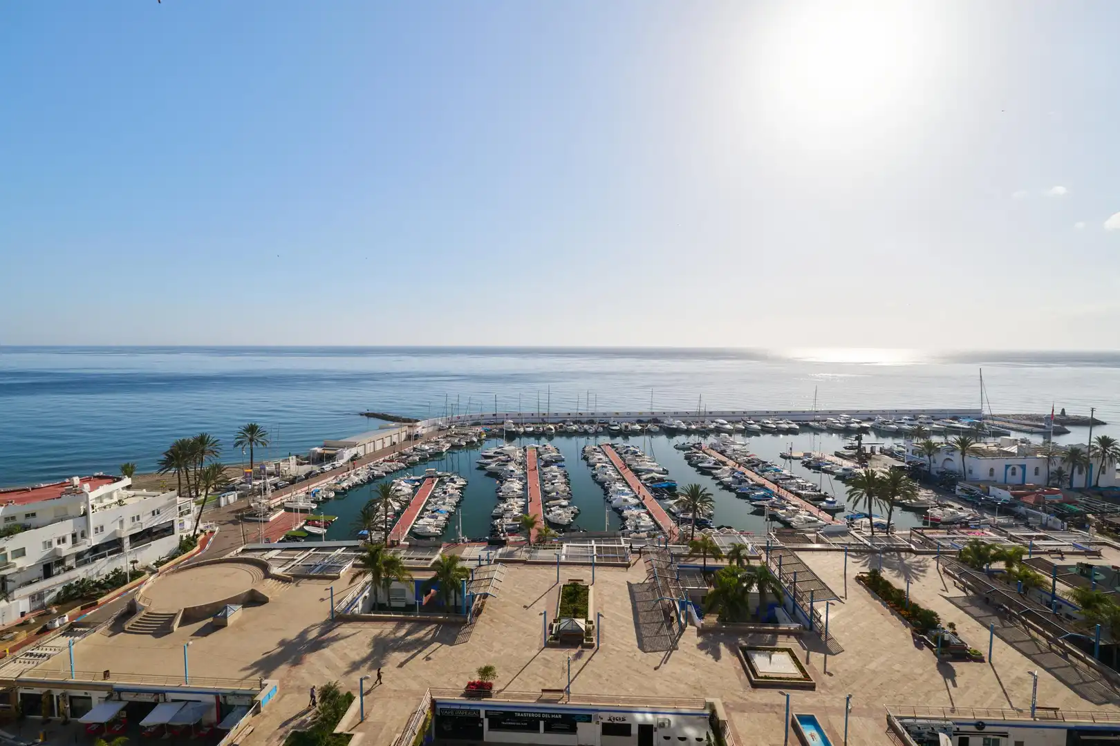Terrasse von Wohnungen zum Verkauf in Marbella mit Klimaanlage, Möbliert und Balkon