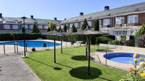 Foto 2 de Casa adosada en venta en Calle de Grecia, Restón I - Restón II, Valdemoro