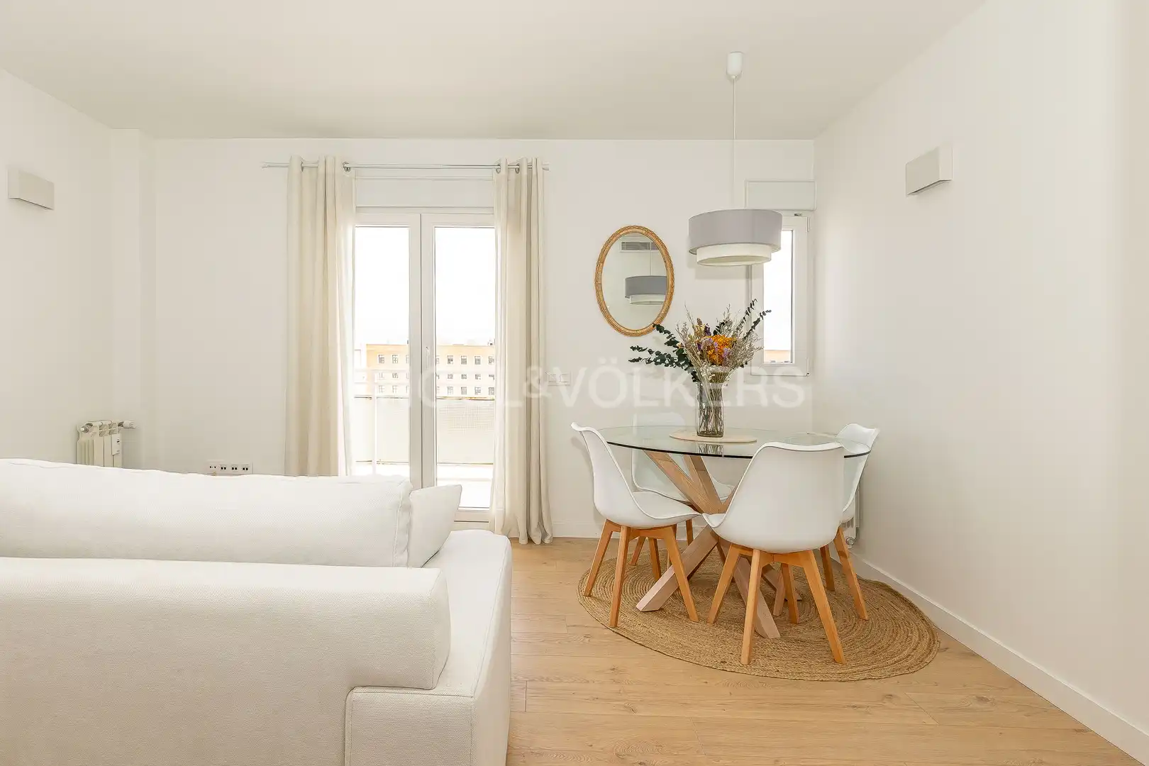 Wohnzimmer von Wohnung zur Miete in Madrid mit Klimaanlage, Heizung und Terrasse
