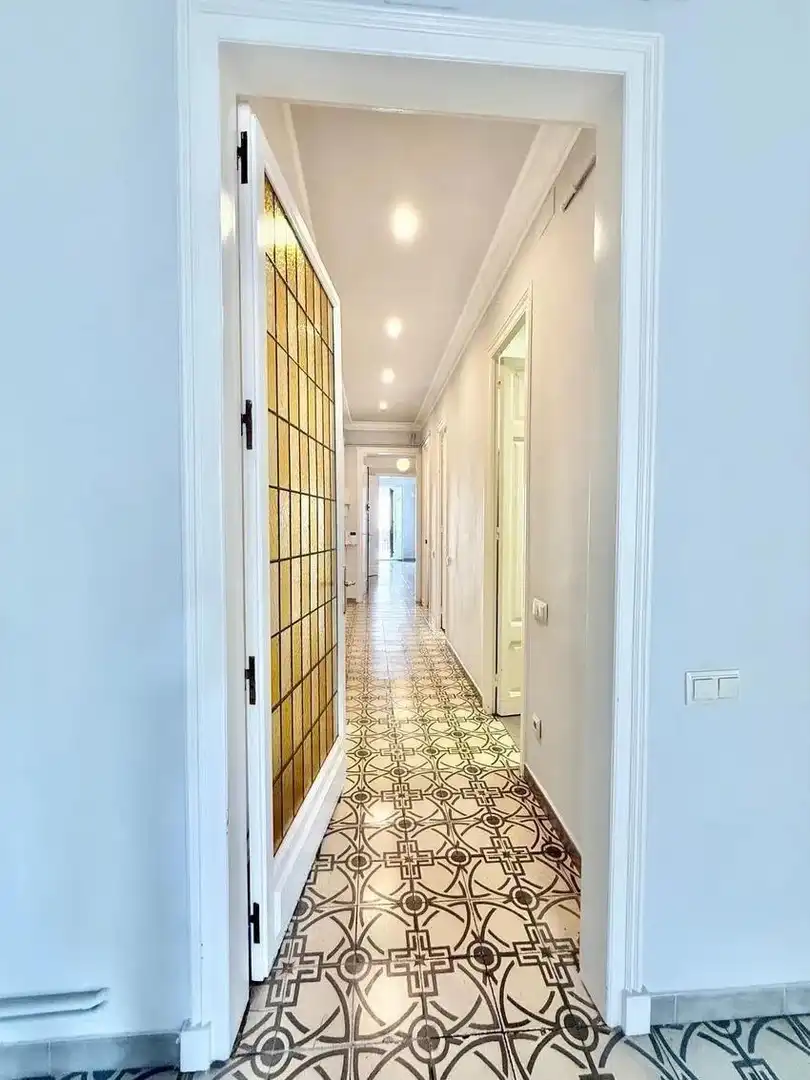 Appartamento con terrazza in vendita a Calle MUNTANER, imagen 9