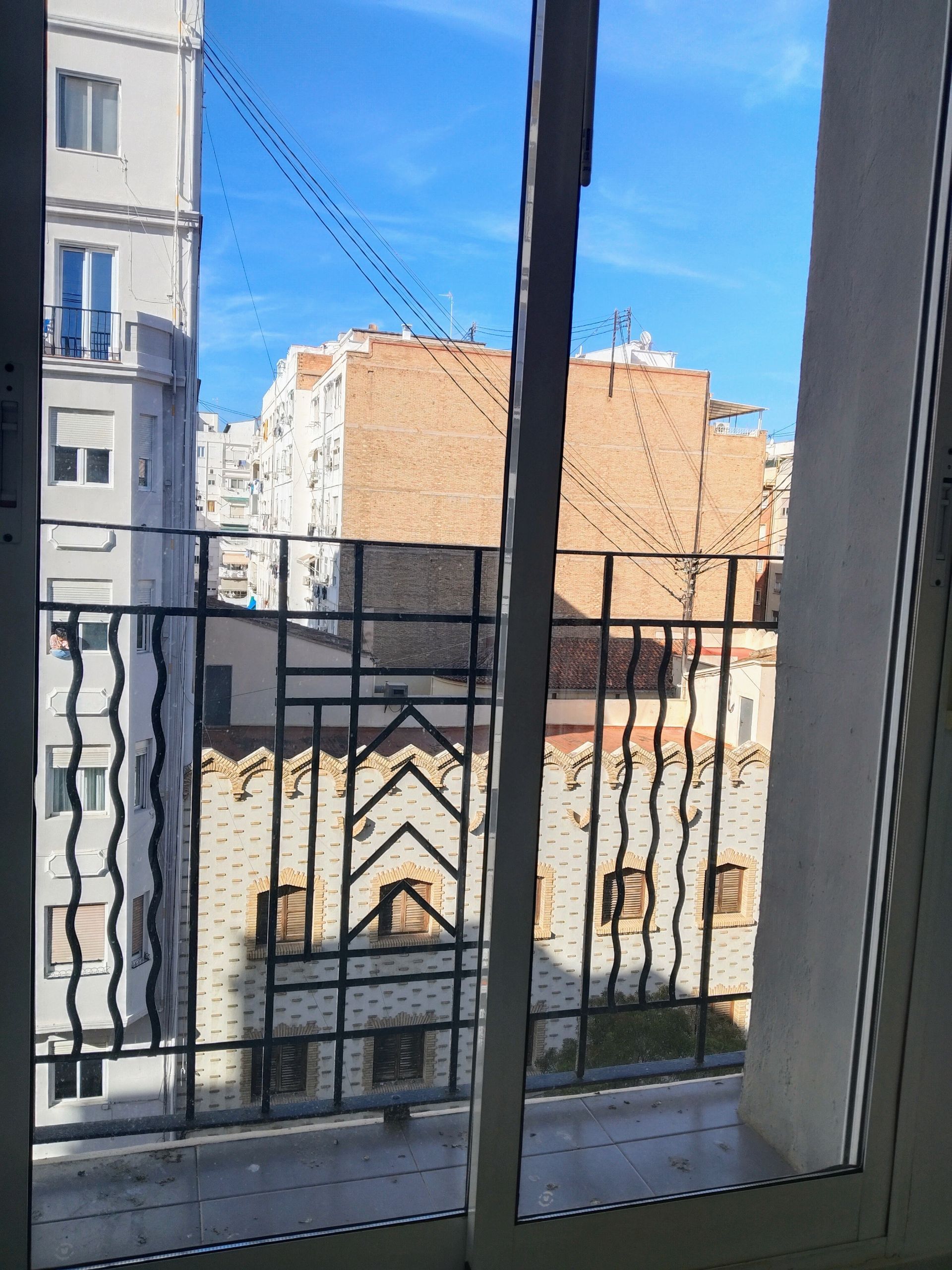 Exterior view of Flat to rent in  Valencia Capital  with Air Conditioner