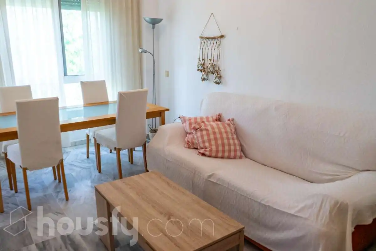 Wohnzimmer von Wohnung zur Miete in Sevilla mit Klimaanlage, Heizung und Terrasse