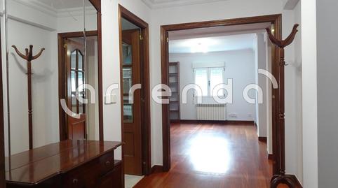 Foto 3 de Piso de alquiler en León Felipe, Puerto Chico, Santander