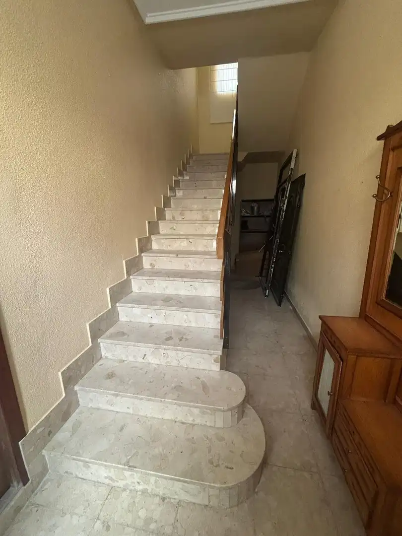 Haus oder Chalet zur Miete in Valdepeñas mit Terrasse