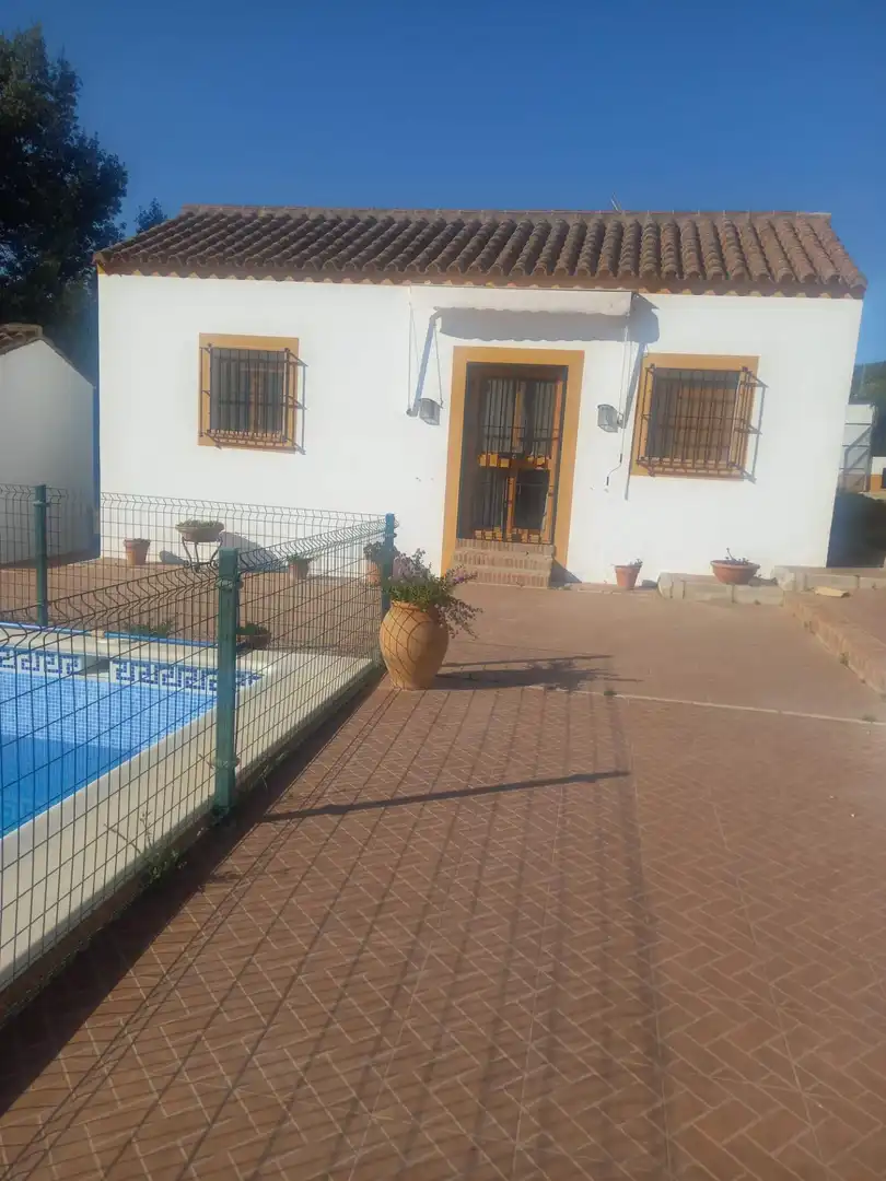 Jardí de Finca rústica en venda en Arcos de la Frontera amb Jardí privat i Piscina comunitària