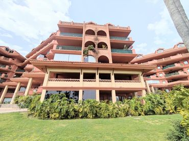 Apartamento con piscina en venta en Arroyo de la Miel