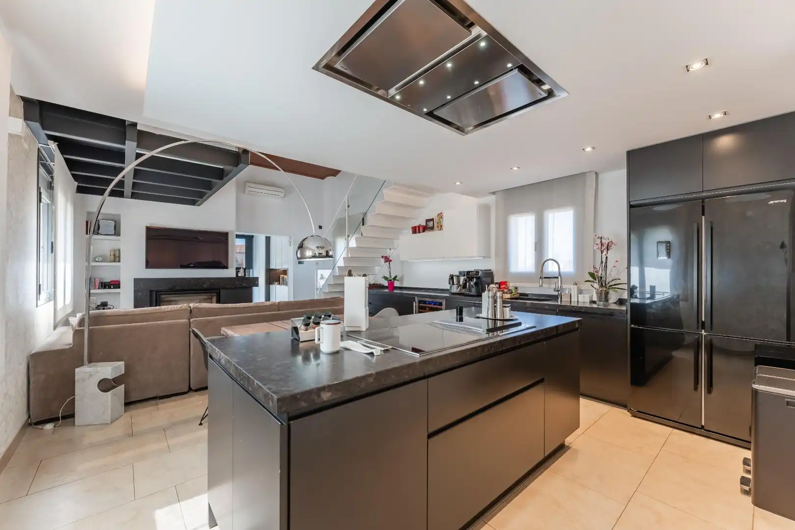Cocina de Casa o chalet en venta en Montmeló con Calefacción, Terraza y Jacuzzi