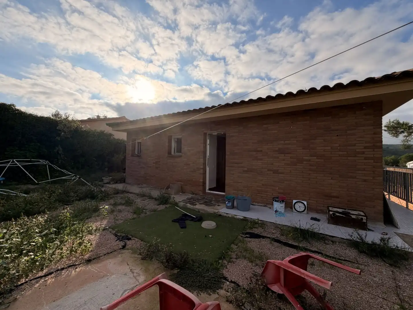 Vista exterior de Casa o chalet en venta en La Bisbal del Penedès