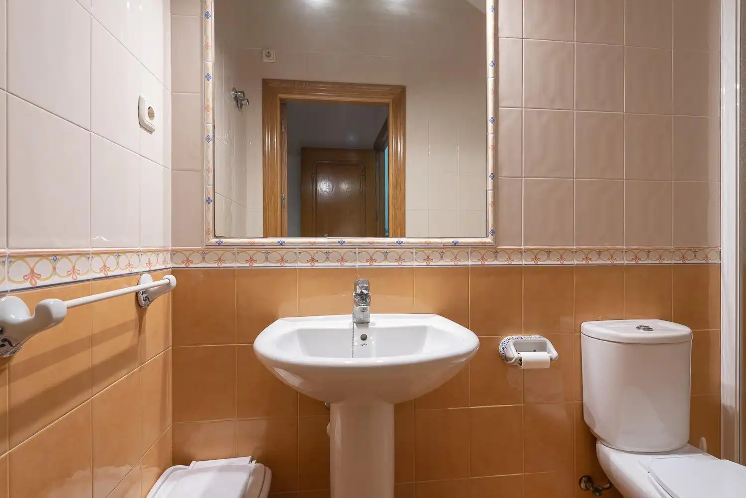 Badezimmer von Wohnung zum Verkauf in Cartagena mit Klimaanlage, Möbliert und Whirlpool