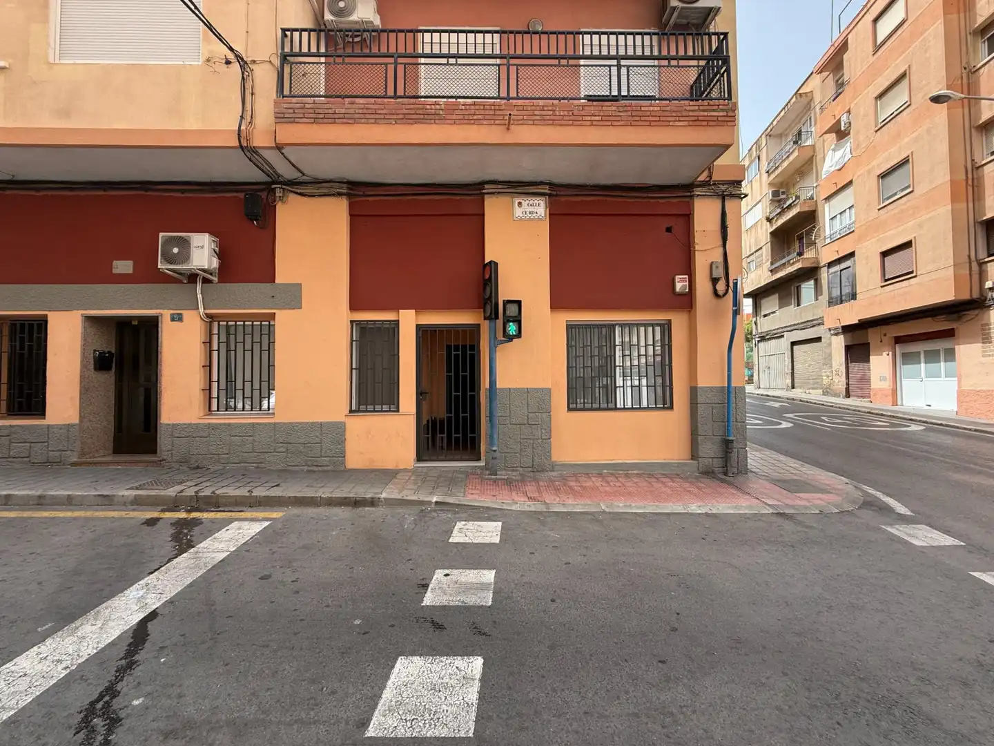 Vista exterior de Planta baixa en venda en Alicante / Alacant