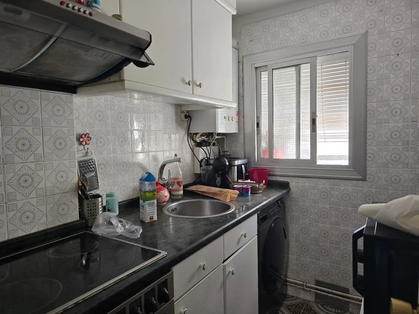 Küche von Wohnung zum Verkauf in Zaragoza mit Heizung, Möbliert und Balkon