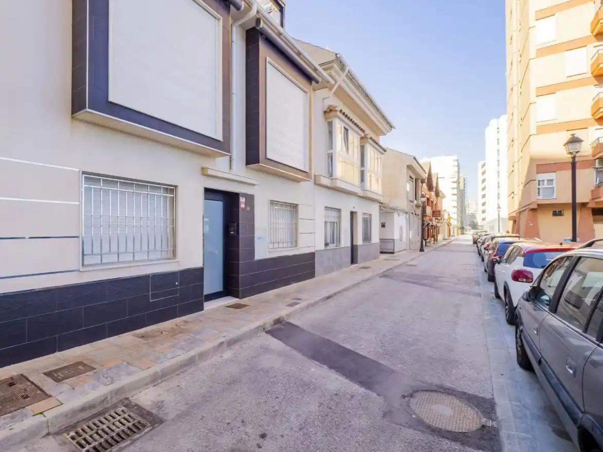 Exterior view of Flat for rent in Fuengirola  with Air Conditioner, Heating and Parquet flooring