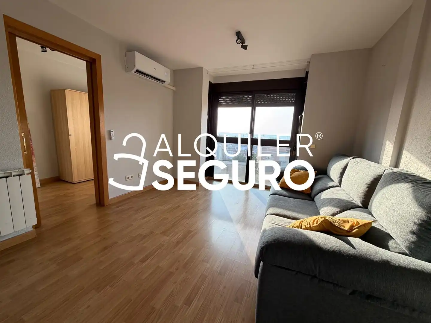 Sala de estar de Piso de alquiler en Arganda del Rey con Aire acondicionado y Terraza
