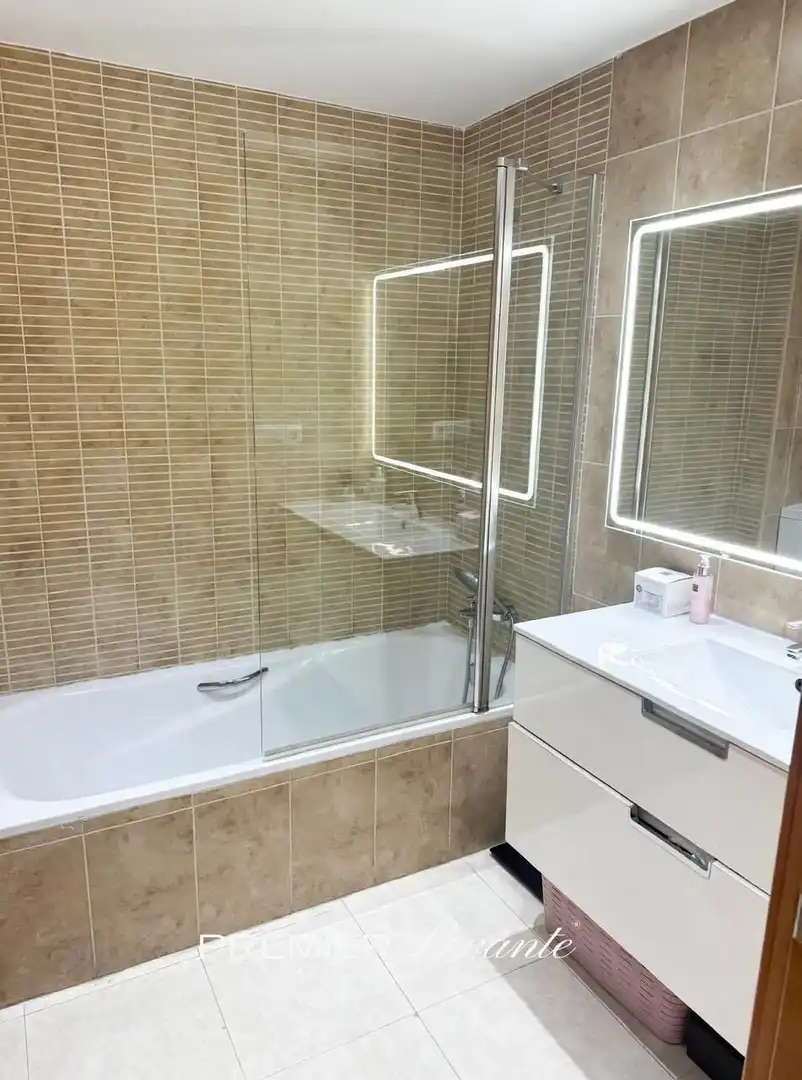 Baño de Piso en venta en Altea con Aire acondicionado, Calefacción y Balcón