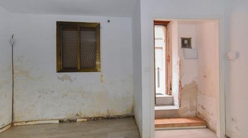 Foto 3 de Piso en venta en C/ Llobera, Les Roquetes,  Barcelona Capital