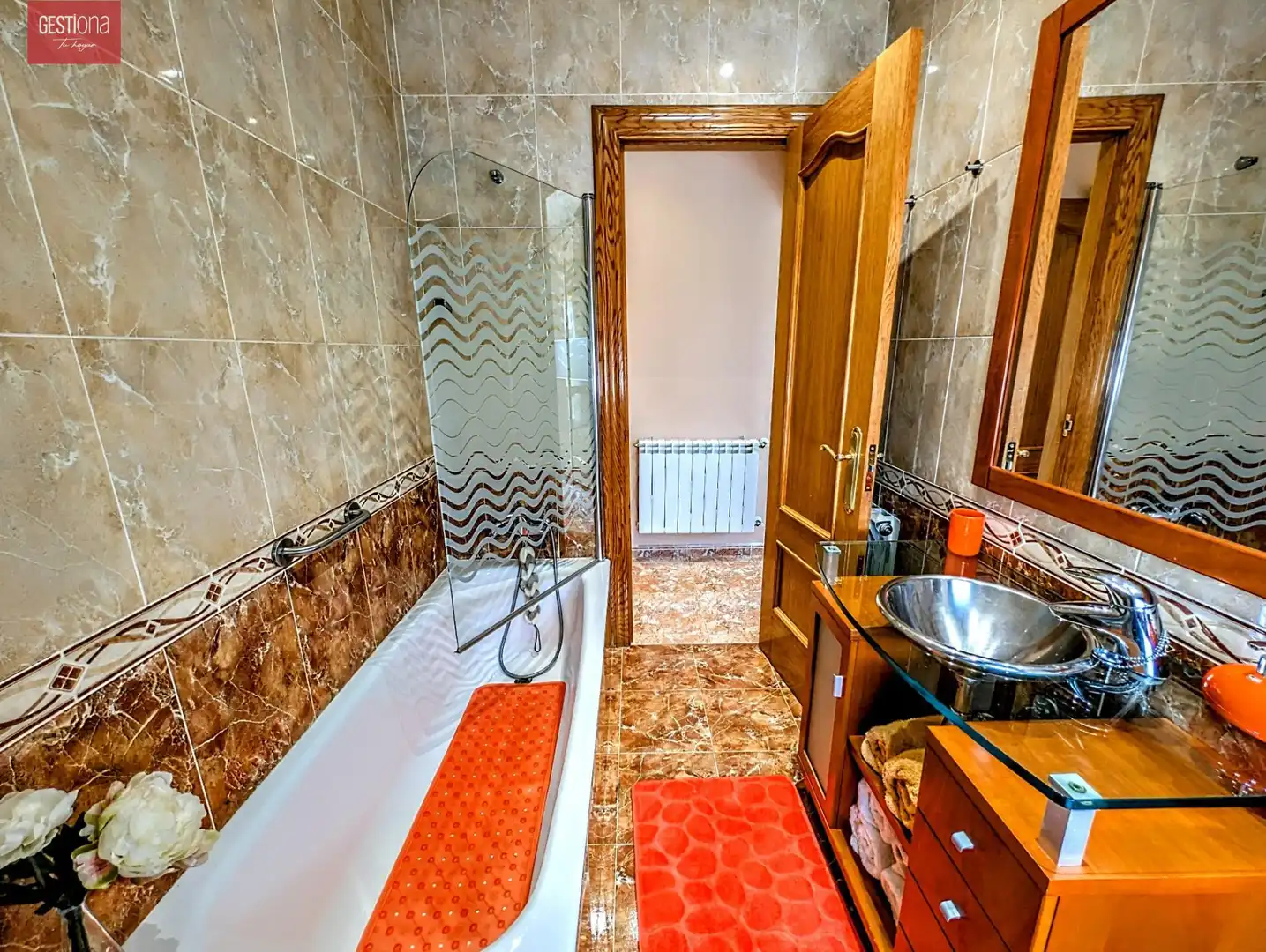Baño de Casa adosada en venta en Arnuero con Calefacción, Jardín privado y Terraza