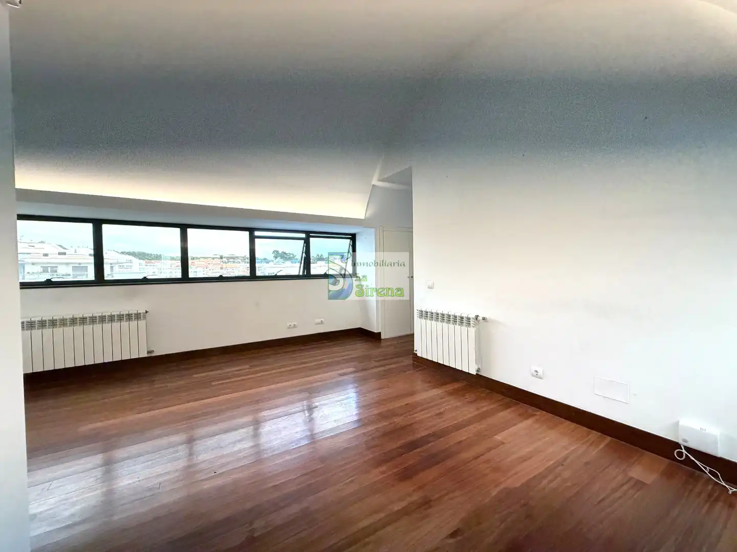 Piso en venta en Castro-Urdiales con Calefacción, Terraza y Piscina