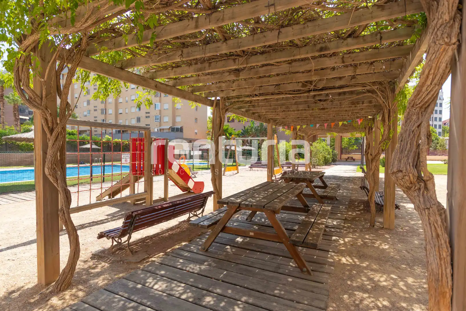Pis de lloguer a Carrer de Vinaròs, Sant Llorenç - Zona Alfahuir