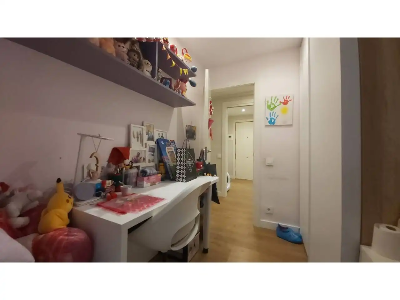 Dormitori de Pis en venda en Sant Cugat del Vallès amb Aire condicionat, Calefacció i Parquet