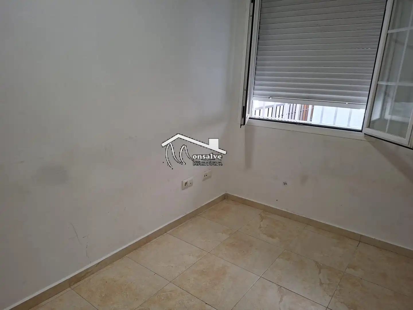 Dormitori de Apartament de lloguer en Yeles amb Aire condicionat, Calefacció i Forn