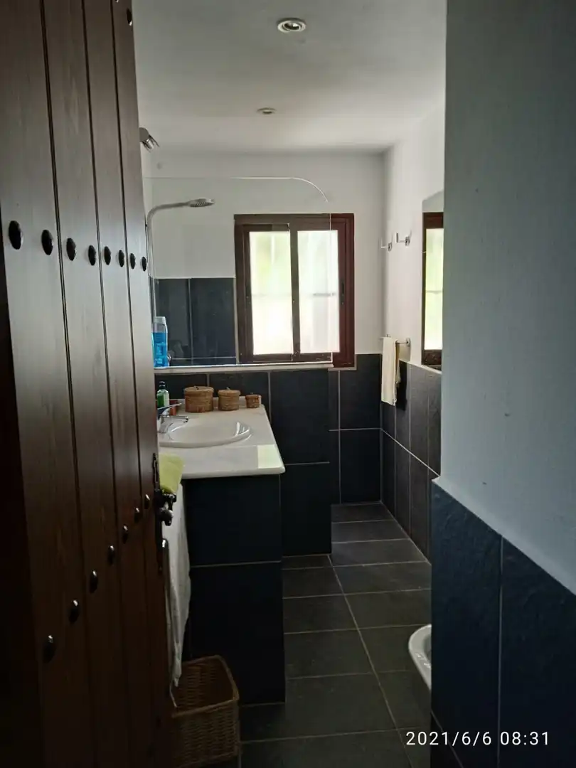 Baño de Finca rústica en venta en Aracena con Aire acondicionado, Jardín privado y Parquet