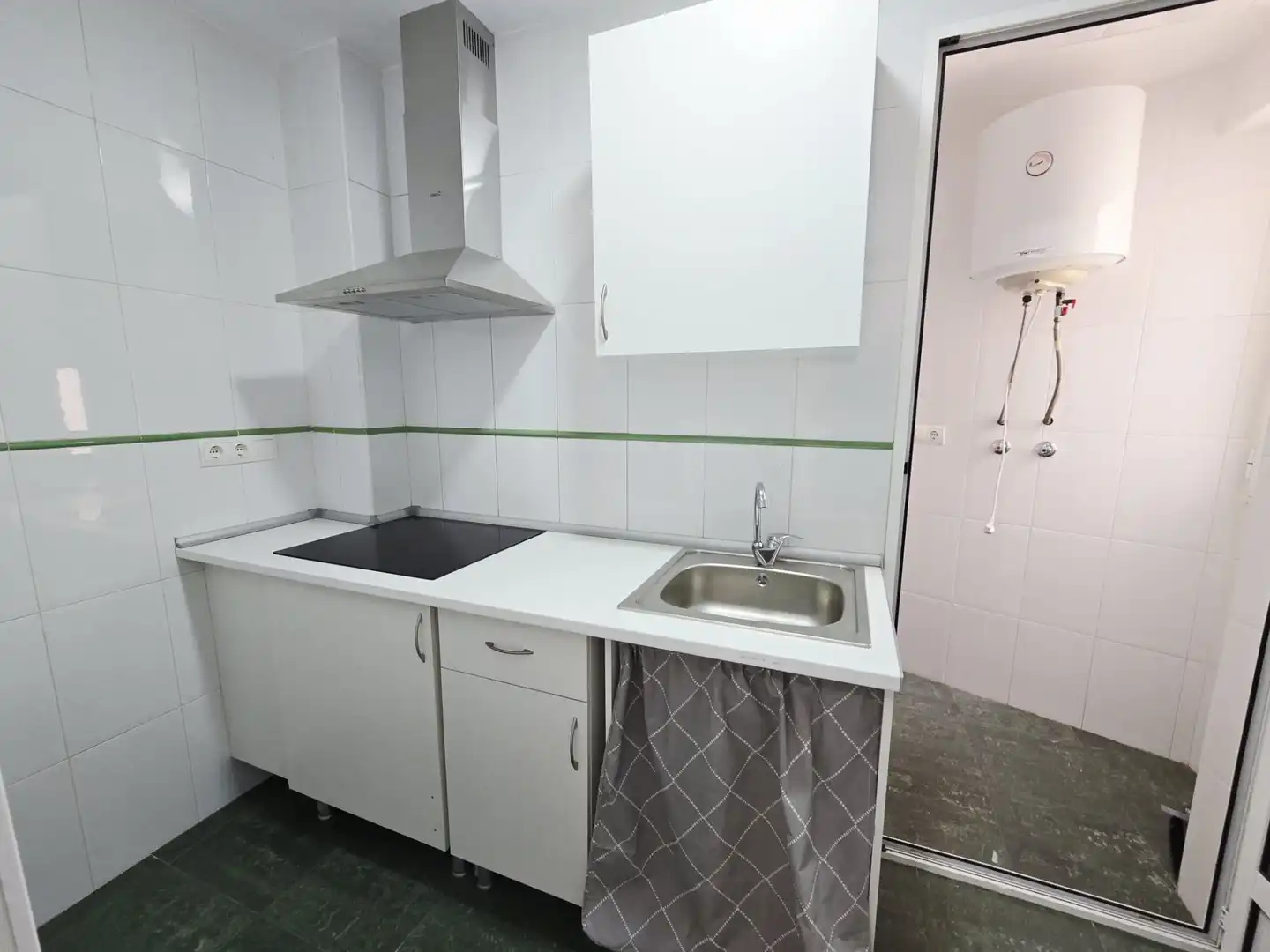 Cocina de Piso en venta en Polopos con Terraza y Piscina comunitaria