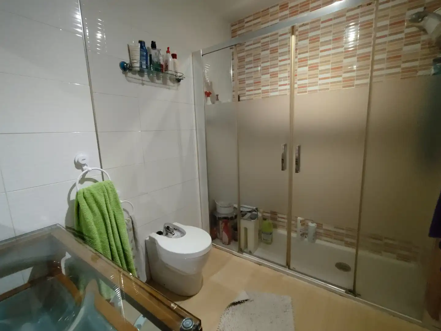 Baño de Casa adosada en venta en Alhendín con Aire acondicionado, Amueblado y Balcón