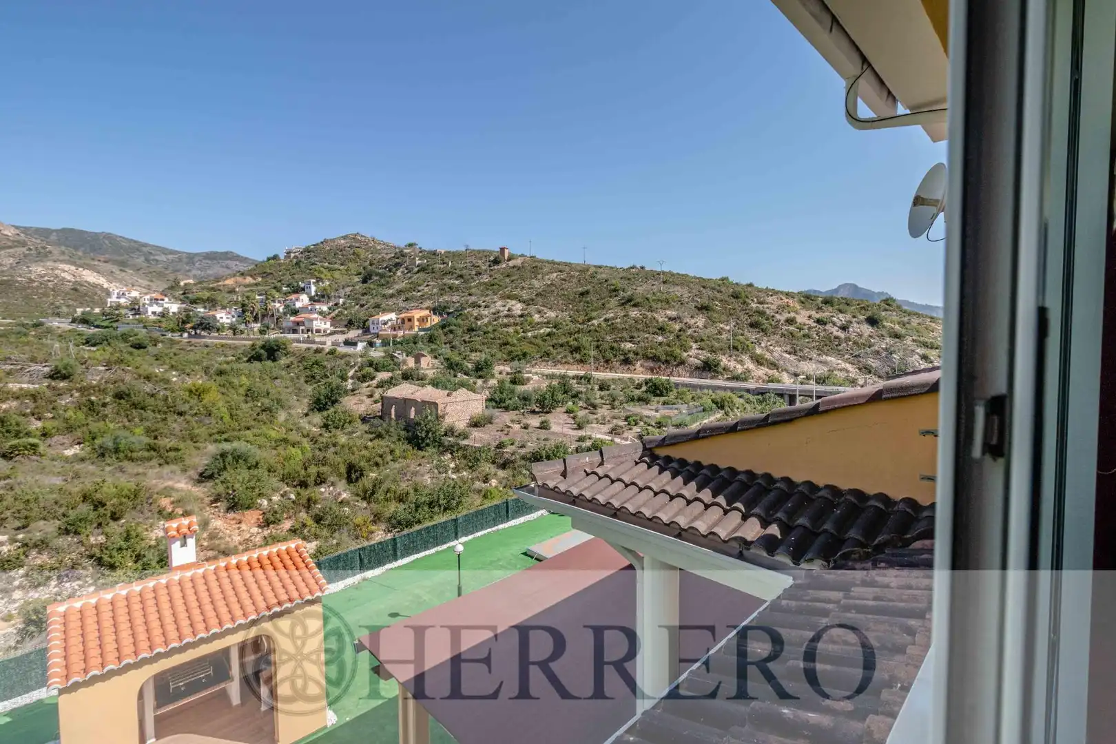 Vista exterior de Casa o chalet en venta en Gandia con Aire acondicionado, Calefacción y Jardín privado