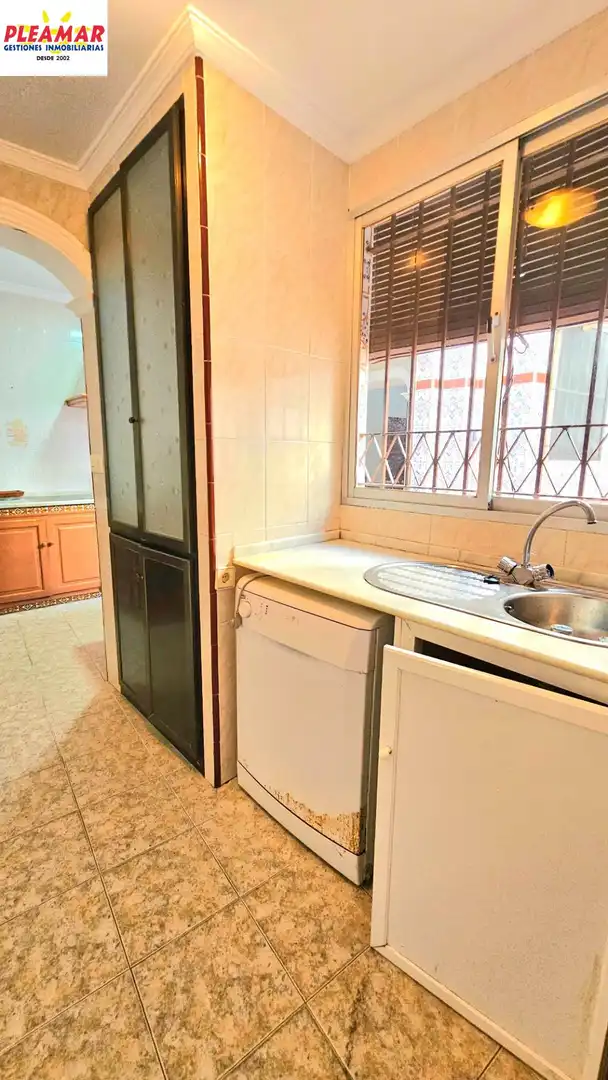 Kitchen of Ground floor for sale in Centro