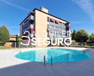 Swimming pool of Flat to rent in Boadilla del Monte  with Air Conditioner, Terrace and Swimming Pool