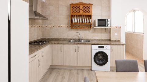 Foto 3 de Piso en venta en Centro, Estepona