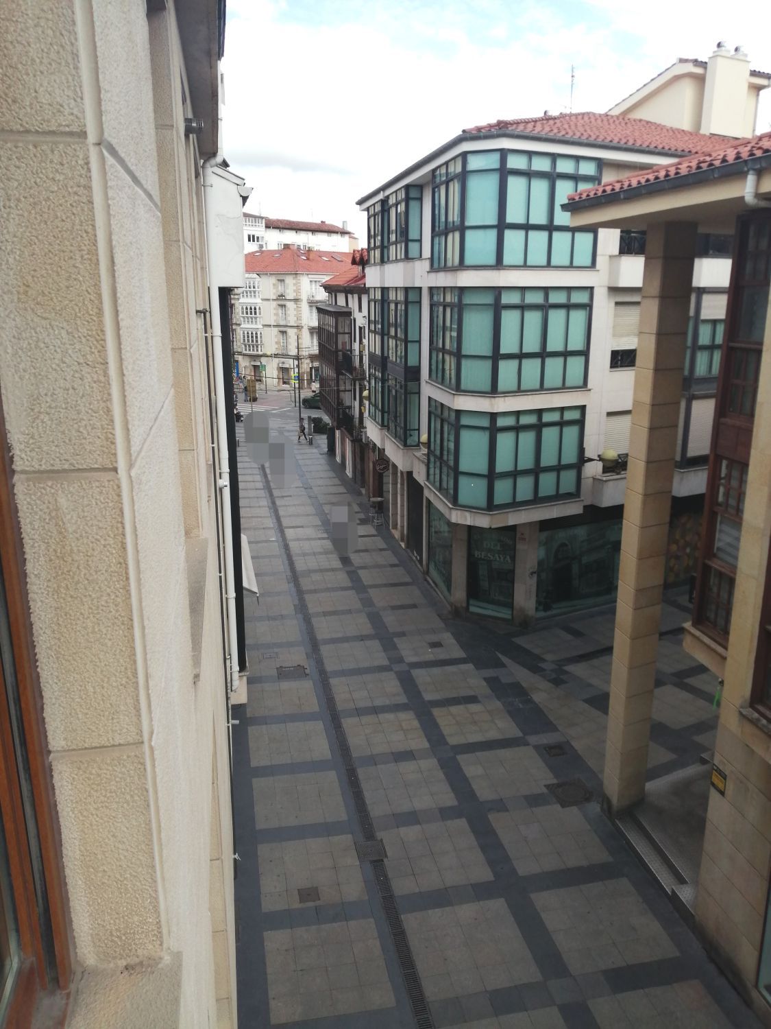 Außenansicht von Wohnungen zum verkauf in Torrelavega  mit Heizung