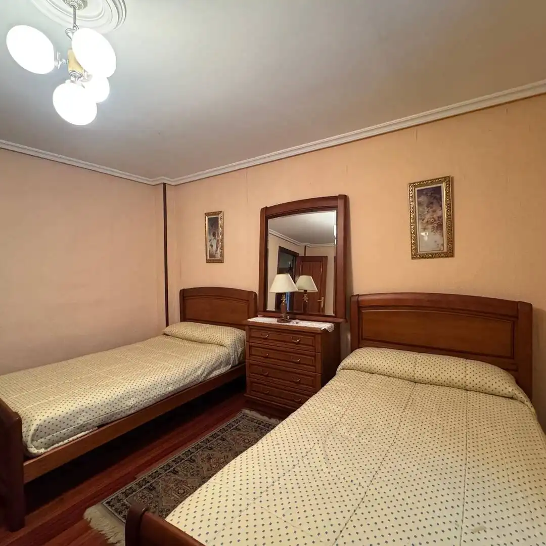 Habitación de Finca rústica en venta en Berrobi con Calefacción, Jardín privado y Trastero