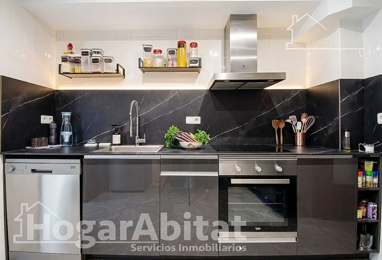 Kitchen of Flat for sale in Oliva  with Air Conditioner, Heating and Terrace