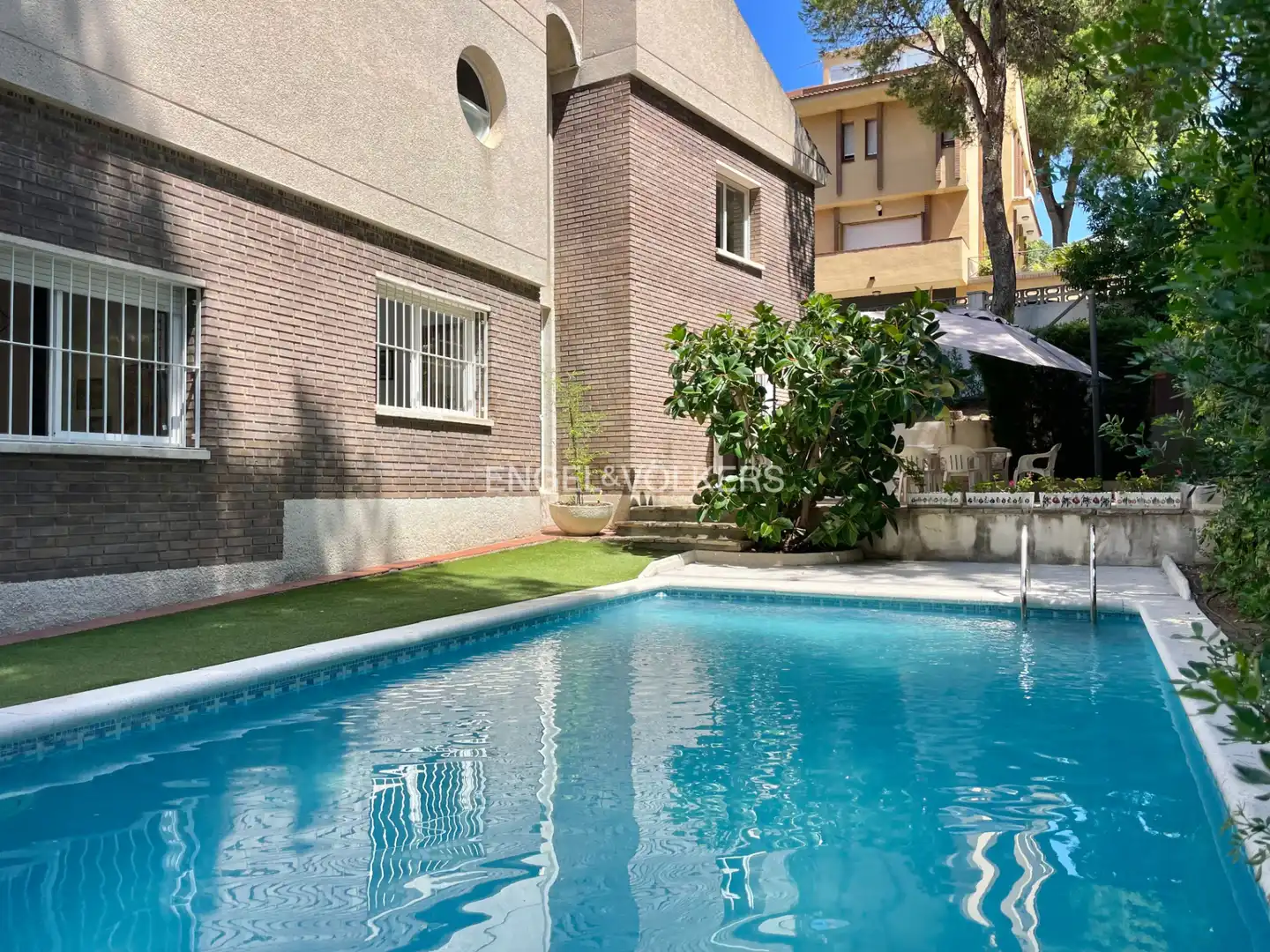 Piscina de Casa o xalet en venda en Salou amb Aire condicionat, Calefacció i Jardí privat