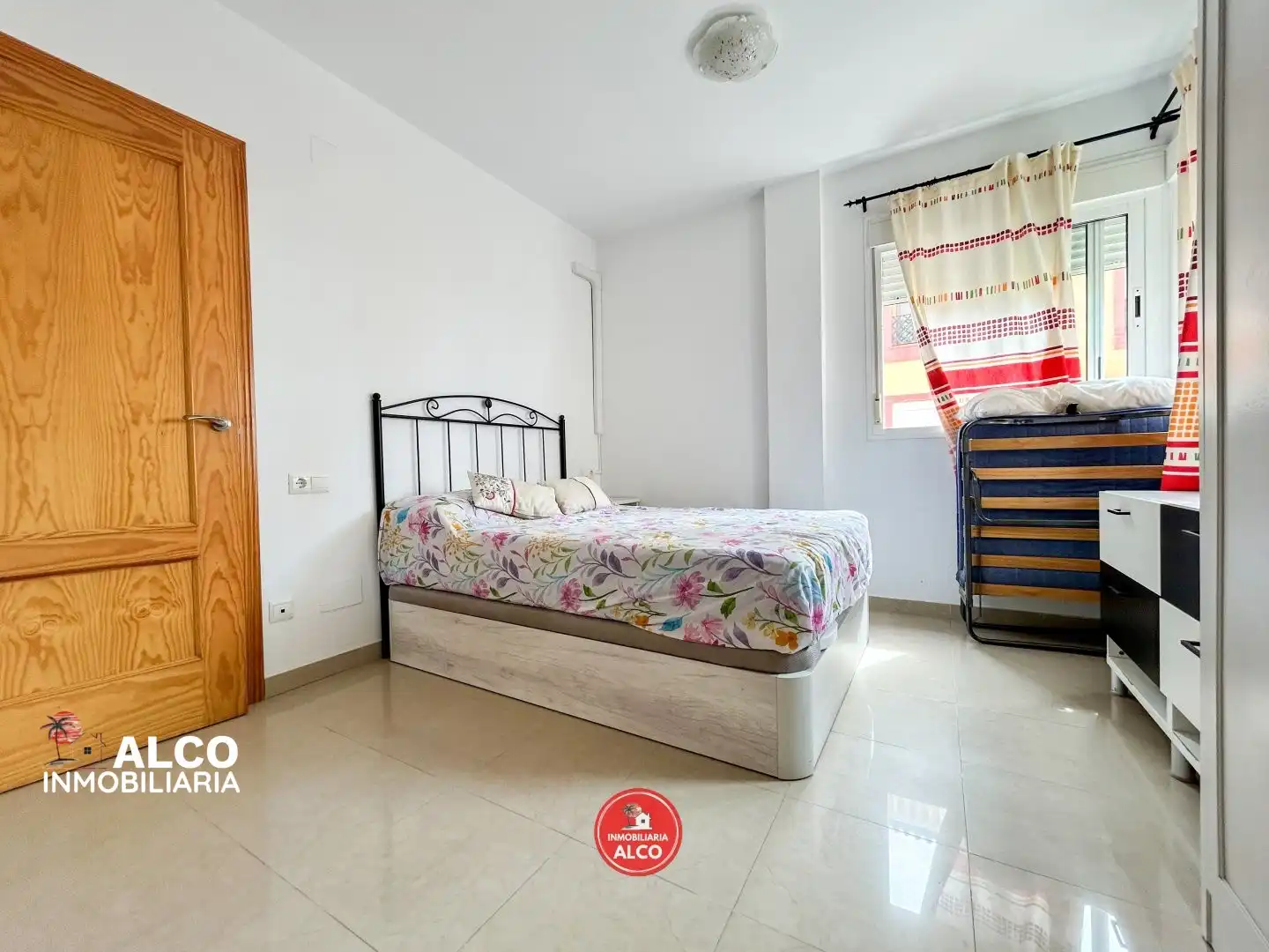 Habitación de Piso en venta en Torrox con Aire acondicionado, Trastero y Amueblado