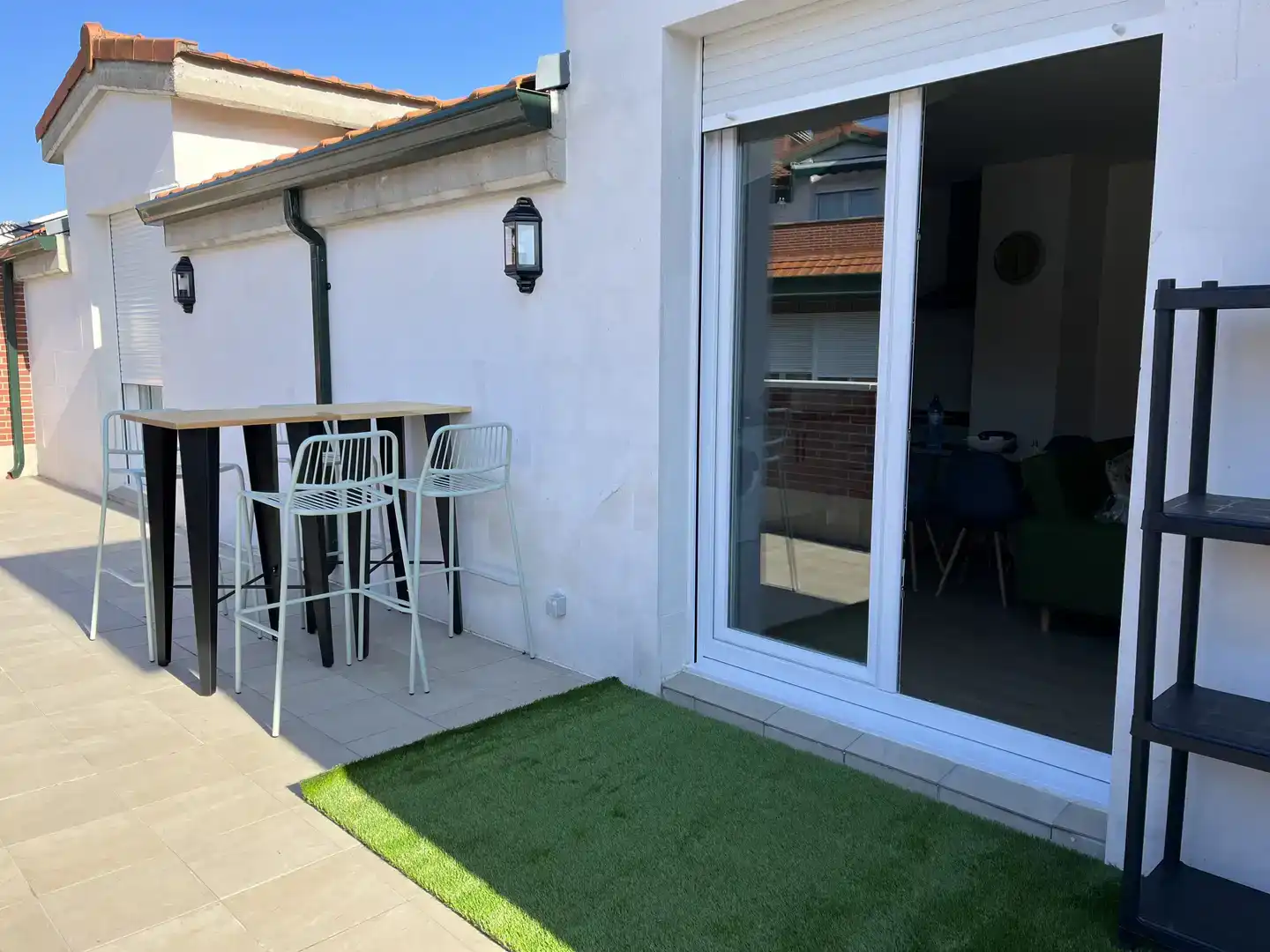 Terrassa de Pis de lloguer en Entrambasaguas amb Piscina